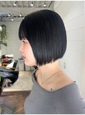 【白石】顎上ぱつっとボブ/艶感ブルーブラック