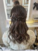 結婚式 二次会 お呼ばれ ハーフアップ×ビジューピン