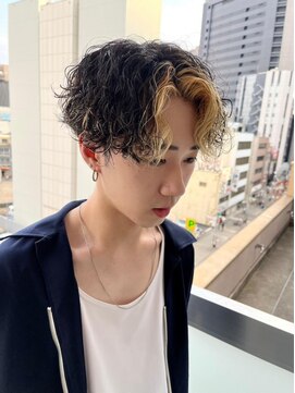 ラヴィズム 名駅店(LUVISM) 波巻きパーマツイストスパイラルパーマメンズ名駅名古屋