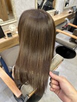 コンフィー(comfy)&nbsp;〆赤みを抑えながら明るくしたい方必見！オリーブベージュ