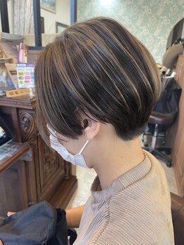 ハグヴィアン(HUG BIEN)の写真/理想の抜け感ショートヘアが叶う*今っぽい最旬ショートに♪あなたがイチバン輝くスタイルをご提案＊