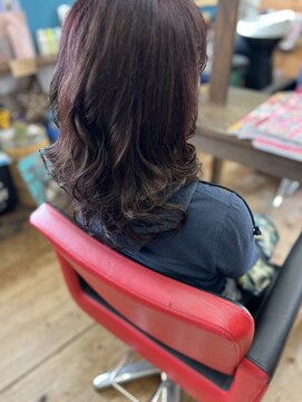 ハウオリ(hau'oli) フェミニンロング