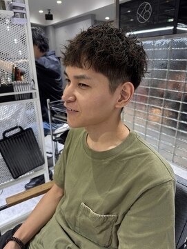 バイエイト(X８) ベリーショート×ツイストスパイラルパーマby沼尾