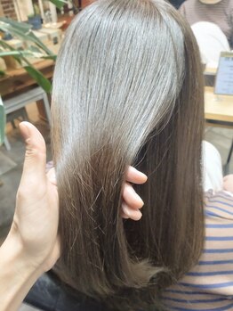 フルリール バイ シェリー(FLEURIR by cherie)の写真/ライフスタイルに寄り添い、素直な髪へ 