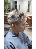 スパイキーショート