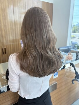 カッツ 駅家店(CUT S) 透明感たっぷりベージュカラー〇