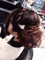 ヘアーサロン ジュエル(Hair Salon JEWEL)&nbsp;ツイストふわふわサイドアップ