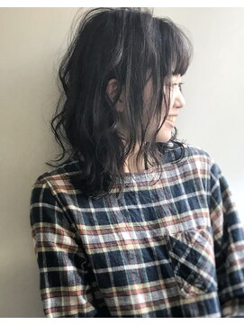 エル セルカ 高田馬場(el CERCA) 透明感アッシュグレージュ×ゆるふわミディ【el CERCA高田馬場】