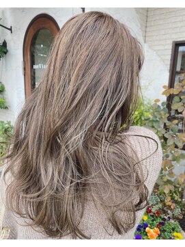 ヴィアンカ(Vianca) オリーブグレージュ