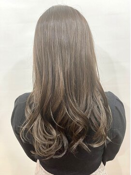 ガーディナ(Gardina) クリアアッシュベージュ/Gardina 【和田町・上星川・天王町】