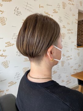 ヘアブロス(hair BROS) レディースツーブロックスタイル
