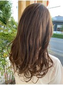 ナチュラルハイライト×セミロング
