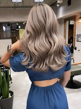 サニー 渋谷(SUNNY) バレイヤージュ、ハイライト、グレージュ、ショコラアッシュ