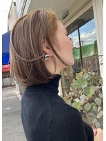 ヘアーエポック(hair epoque)&nbsp;くびレイヤーエモージュ薄めバング小顔愛されグレージュカラー