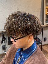 ミオ ベガ(Mio'' VEGA)&nbsp;【京都カラーパーマ】波巻きハイライト