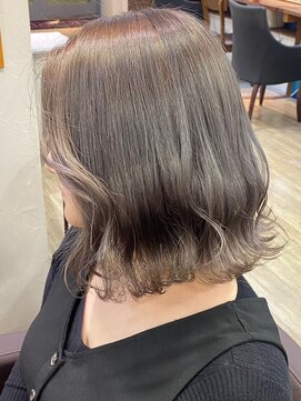 ロア 福岡天神本店(LORE) グレージュカラーレイヤーカットダブルカラーケアブリーチ