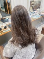 ネオリーブアイム 横浜西口店(Neolive aim)&nbsp;ハイライトカラー透明感グレージュレイヤー横浜【成田】