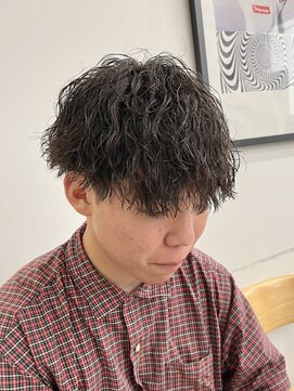 ラヴィズムバイフィフス(LUVISM by fifth) ツイストスパイラルパーマ縦落ちパーマ新潟メンズパーマ万代新潟