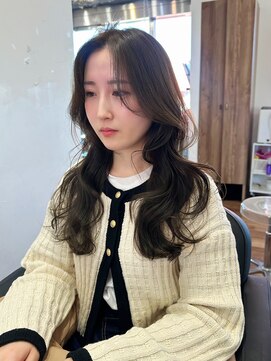 マインバイアフロートギンザ(MYNE by AFLOAT GINZA) 結んでも可愛いおくれ毛カット／オリーブベージュ