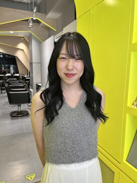 エイトヘアー(8 HAIR) ダークグレー