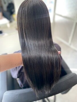 ニューモナ 堺市で1番おしゃれになれる美容室/ナツコstyle