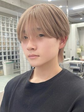 サンクマーケット 渋谷(cinq MARKET) メンズミルクティーベージュコンマヘアアッシュグレージュカラー