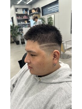 ジュール メンズ 大分(Joule men's) おしゃれ坊主/ラインアート/スキンフェード/[大分駅]