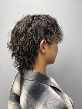 エルマーク 京都駅前(L-MARK) メンズウルフ/men's/スパイラルパーマ/波巻き/ツイスパ