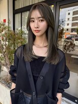 フルール(hair place Fleur)&nbsp;レイヤーカット×オリーブグレージュ
