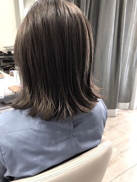 リバレッジ 広尾(Leverage) 【Leverage】切りっぱなしイルミナカラーグレージュ UP