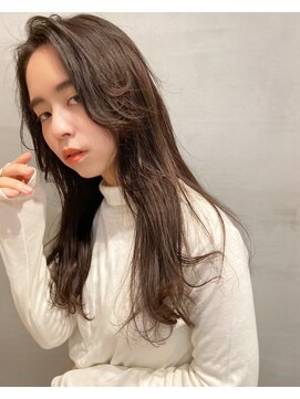 ステイシー(stay she) 抜け感ロングレイヤースタイル
