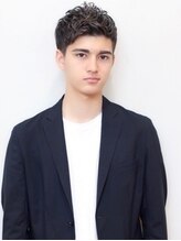 シェノン(hair make CHAINON)