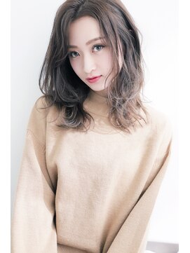 マックスビューティーギンザ(MAXBEAUTY GINZA)　 くびれヘア小顔外ハネことりベージュ【銀座/銀座駅】