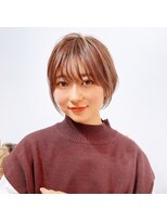 ラナ 渋谷(Lana)&nbsp;【Chill】大人かわいいホワイトアッシュクールショートパーマ