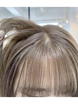 イコ 表参道原宿(ico) ミルクティーベージュ