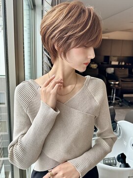 アンド ストーリーズ(&STORIES) 大人可愛い小顔ひし形クビレ丸みボブ20代30代40代大人ショート