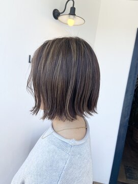 ルル カリス(lulu CHARIS) ハイライトカラー