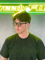 グリーディーフォックス 代々木(Greedy FOX)&nbsp;波巻き/ハイライト/マッシュパーマ/ウルフ[シェービング]