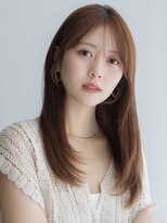 ガーデンヨコハマエスト(GARDEN YOKOHAMA est)&nbsp;セミディ　セミロング　レイヤー　シアーカラー　ベージュ