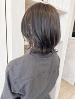 キャアリー(Caary)&nbsp;福山市Caary大人くびれボブイルミナカラーダークグレージュ20代