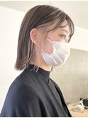 インナーカラーボブハイトーンベージュナチュラルボブ長め30代