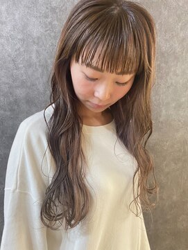 モーダアッカ(moda acca) ゆるふわロング×透明感カラー@20代30代40代