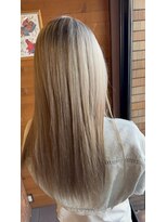 ヘアーサロン ミル(hair salon MiL) 【渋谷】ホワイトグレージュ