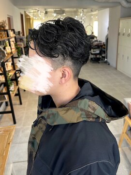 アエル 宝塚南口駅前店(aeru) スパイラル マッシュ【宝塚南口駅前駅】