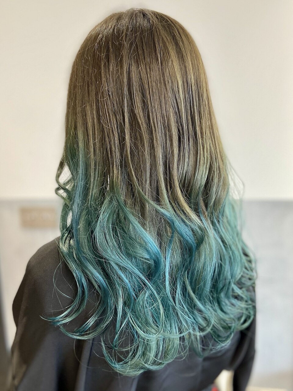 2026年秋】ショート グラデーションの髪型・ヘアアレンジ｜人気順