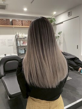 カラ ヘアーサロン(Kala Hair Salon) ハイライトバレイヤージュダブルカラーケアブリーチ20代30代40代