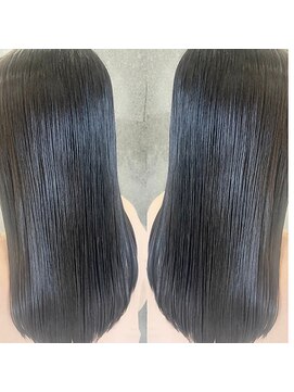 ラーミ(Raami) 【艶髪】ダークグレージュカラー