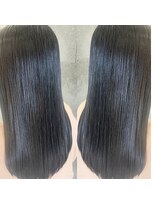 ラーミ(Raami) 【艶髪】ダークグレージュカラー