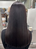 ウェーリング(Welring) 酸性ストレートカラーカット