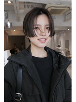 トゥナ(Tuna)&nbsp;サイドに奥行きのあるハンサムショート